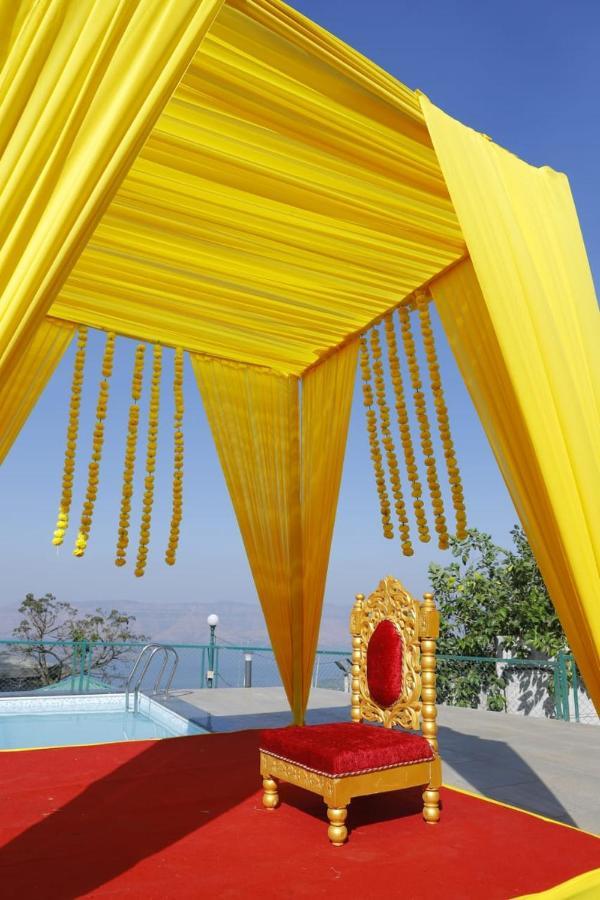 Royal Orbit Hotel Panchgani Buitenkant foto